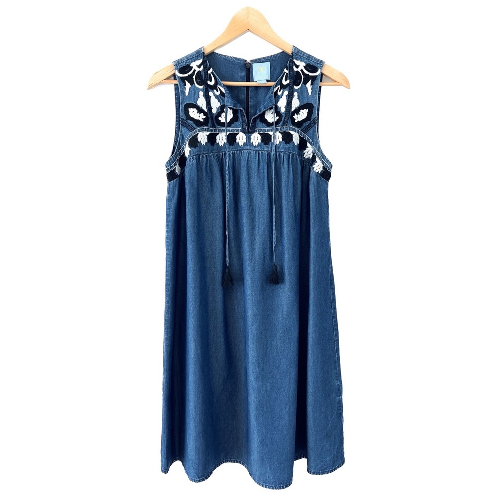 Cece 🌈 Embroidered Chambray Dottie Shift Dress in Caviar Denim - Picture 4 of 16